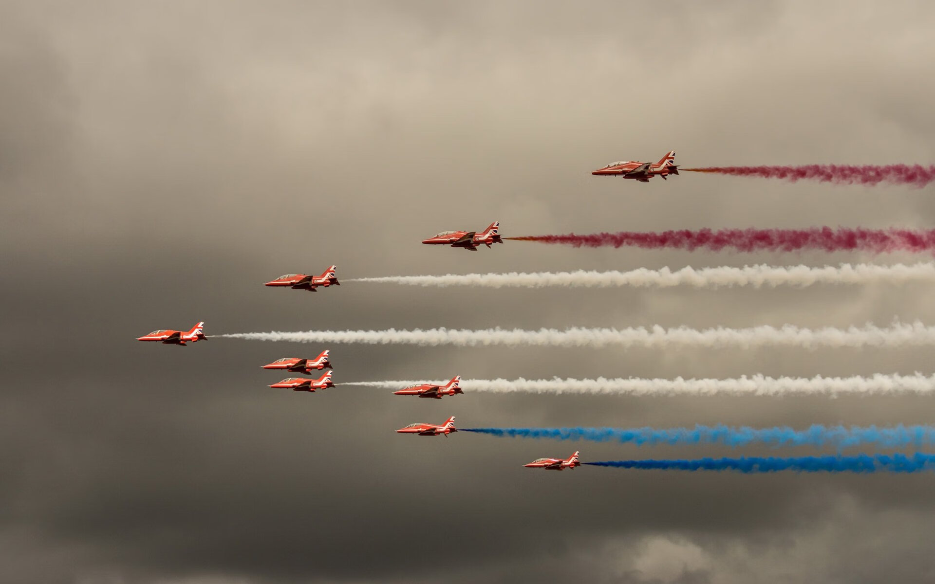 _野外生存挑战赛：运动与自然的极限考验_，野外生存大挑战全集