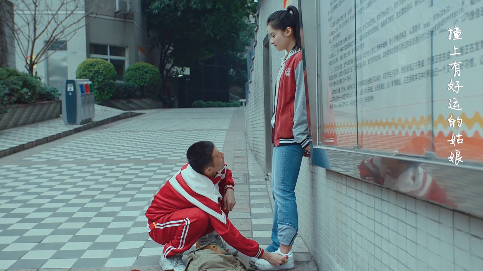 九游网页版入口-《战术演变：新版本游戏引发电竞策略大变革》，战术策略类游戏